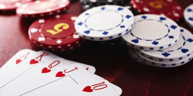 Quy luật chơi Poker đơn giản và dễ hiểu